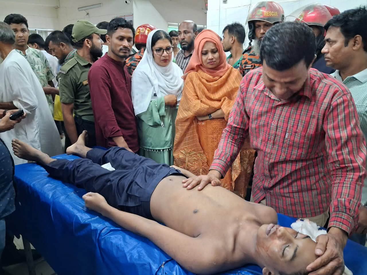 চরফ্যাশনে সহপাঠিদের সঙ্গে গোসলে নেমে পানিতে ডুবে স্কুল ছাত্রের মৃত্যু 