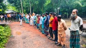 সেওতা-মানপাশা সড়কের সংস্কার কাজ শুরুর দাবি