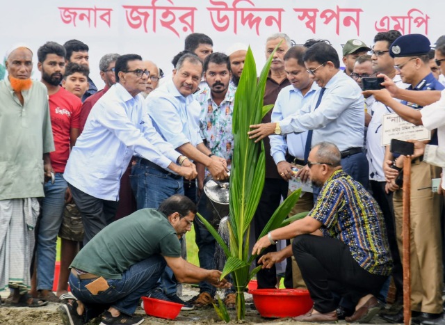 ভবিষ্যৎ প্রজন্মের সুরক্ষায় বৃক্ষরোপণ ও সবুজায়নের বিকল্প নেই-তথ্যমন্ত্রী