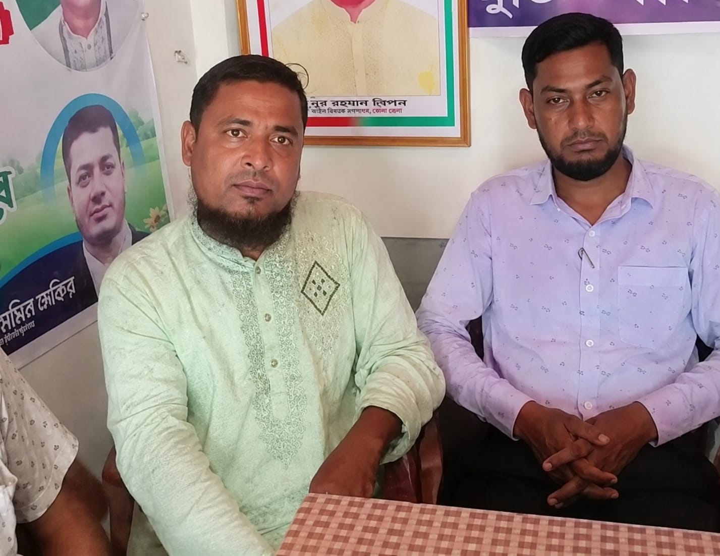 তজুমদ্দিনে চার ব্যক্তিকে জিম্মি করে ৮০ হাজার টাকা মুক্তিপণ আদায়ের অভিযোগ