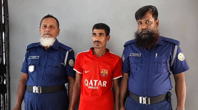 মাকে হত্যার অভিযোগে ছেলে গ্রেপ্তার