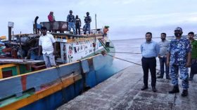 অবৈধভাবে বালু উত্তোলনের দায়ে ৫০ হাজার টাকা জরিমানা