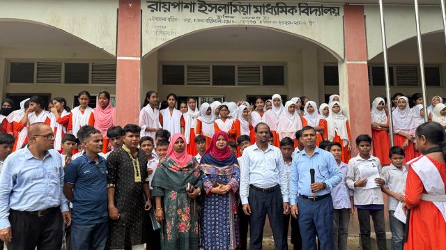 বরিশাল সদরের শিক্ষাপ্রতিষ্ঠানে সাপ্তাহিক পরিচ্ছন্নতা অভিযান
