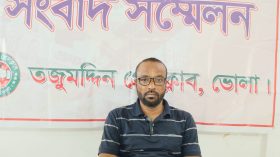 চর মোজাম্মেলে আধিপত্যের লড়াই, সন্ত্রাস-চাঁদাবাজির অভিযোগ