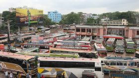 ৬ ঘণ্টা পর বরিশালে বাস চলাচল স্বাভাবিক
