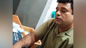 শেবাচিমে চিকিৎসকের বিরুদ্ধে রোগীর প্রেসক্রিপশন ও রিপোর্ট ছিঁড়ে ফেলার অভিযোগ