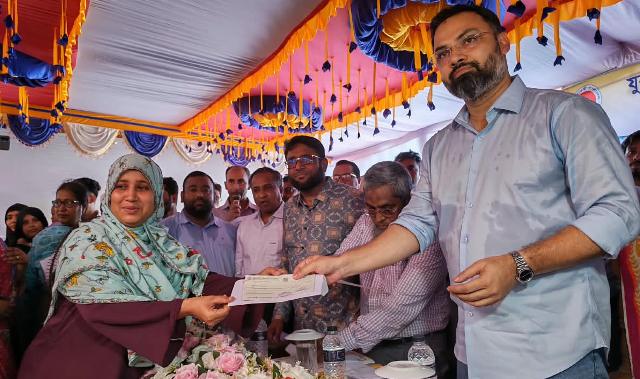 জ্বালানি সংকট মোকাবেলায় বায়োগ্যাস প্লান্ট স্থাপনে জোড় দিচ্ছে সরকার: প্রতিমন্ত্রী আমিনুল হক